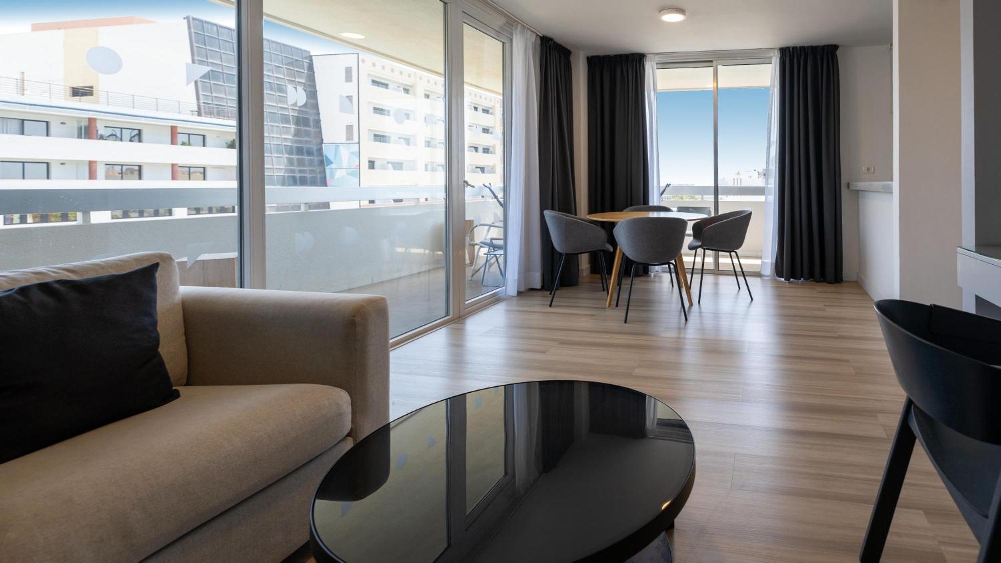 Coral Suites & Spa - Adults Only 플라야데라스아메리카스 외부 사진